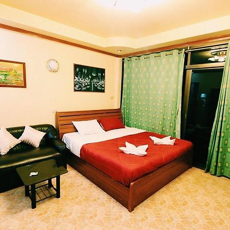 S-One Guesthouse Pattaya Exterior foto