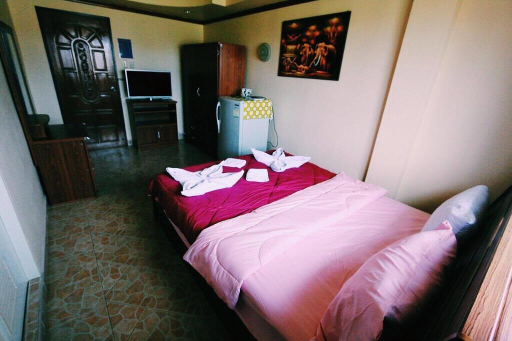 S-One Guesthouse Pattaya Exterior foto